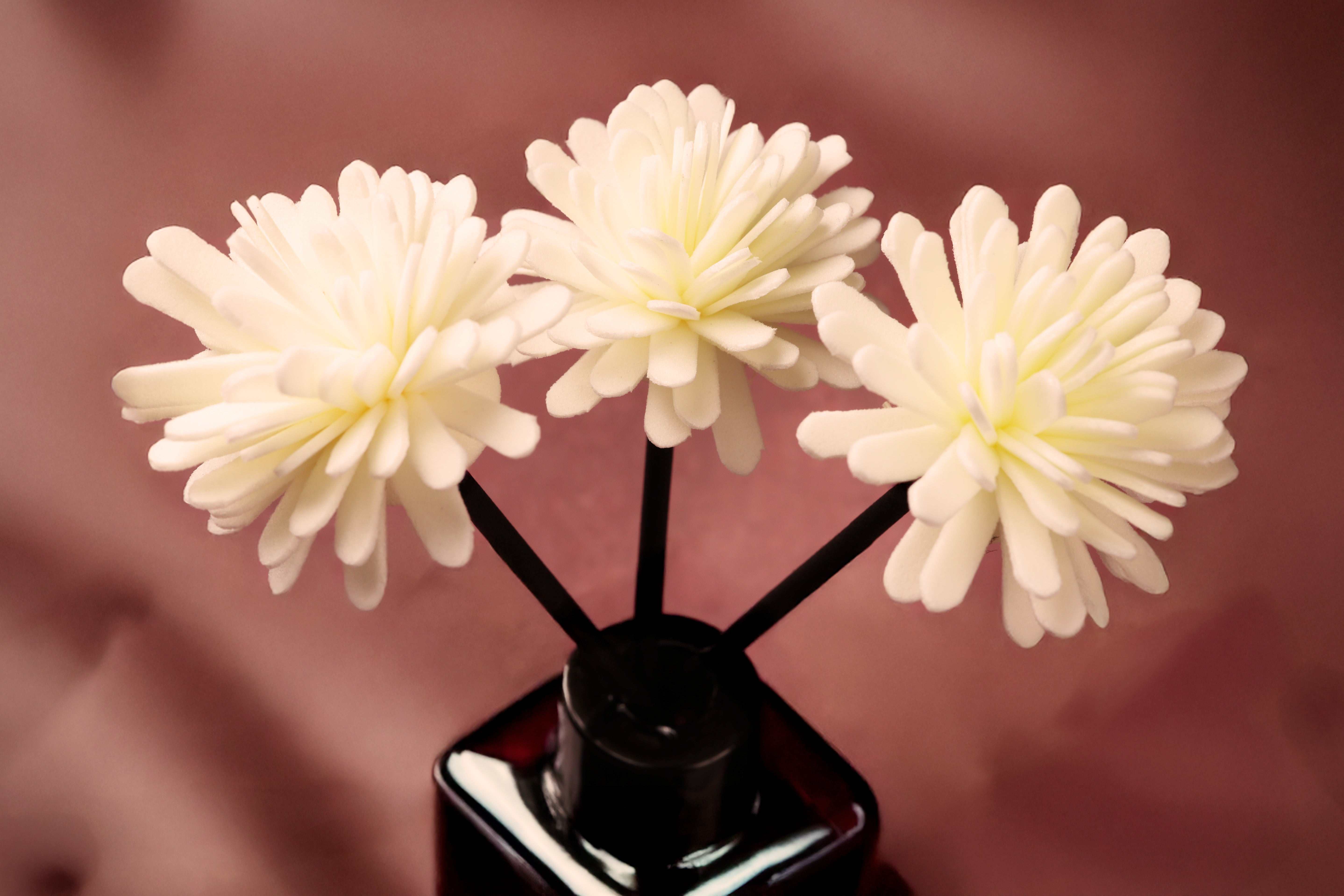 Reed diffuser med gardenia (50 ml)