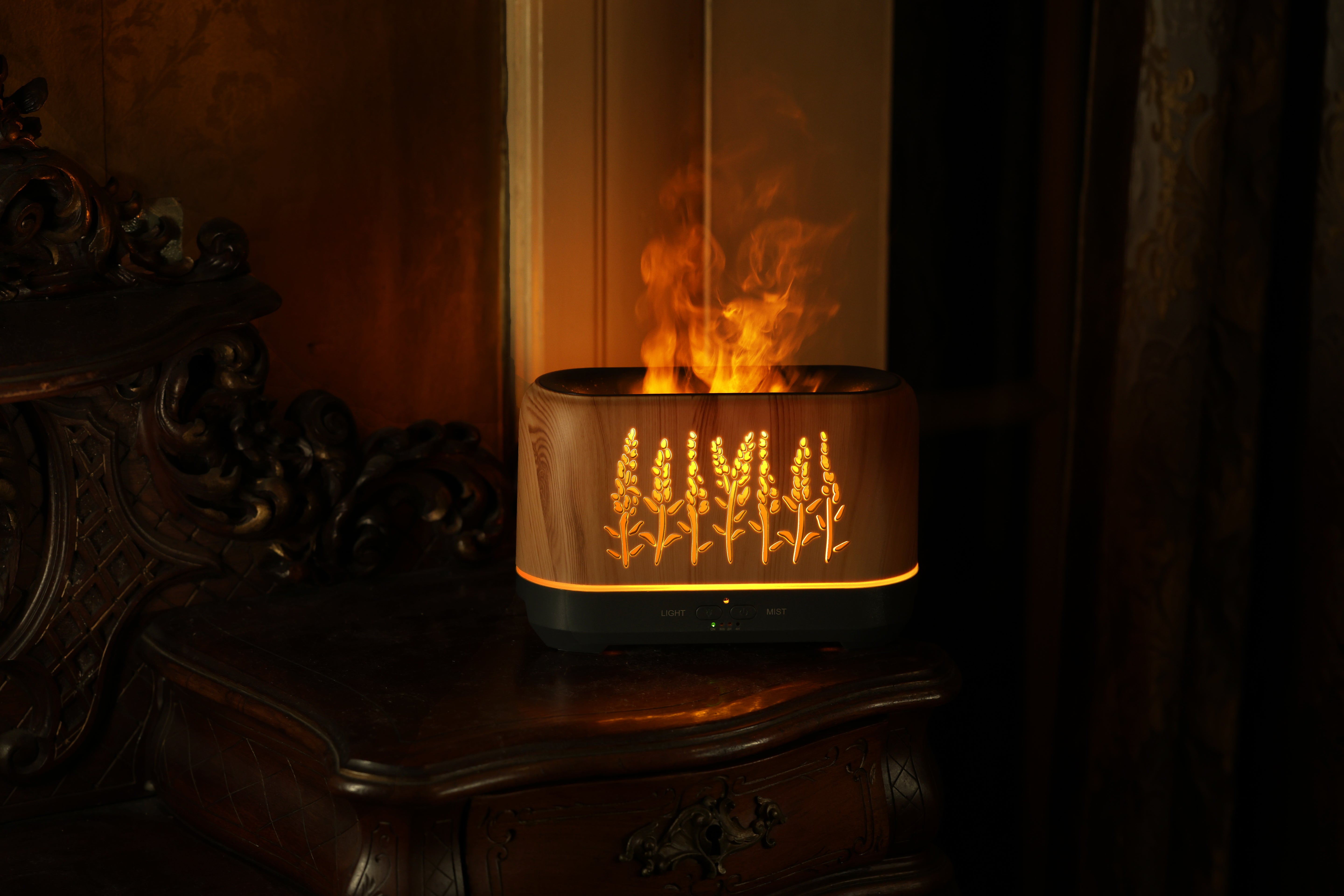 Diffuser med flammetåke (lyst tre)